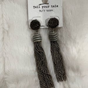 Grey/silver chandelier style earrings - lightweight!